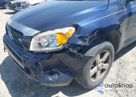 2006 Toyota Rav4 Base V6 z USA, uszkodzony, nr VIN JTMZK33V165001454